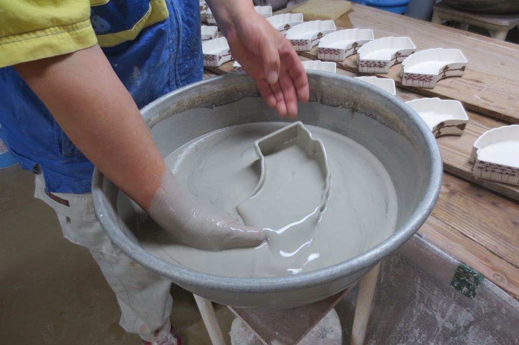 釉薬(ゆうやく)とは