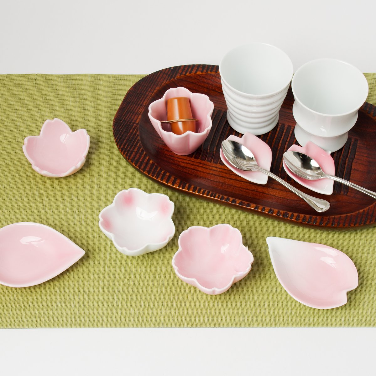 有田焼 北川美宣窯 桜花びら (白/ピンク釉) 6枚セット新品未使用