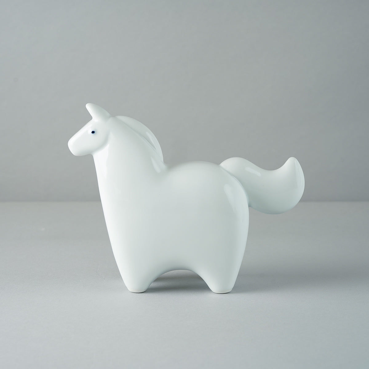 波佐見焼 干支飾り うま(午) 大/小 大 Atelier-YAMA Studio1156