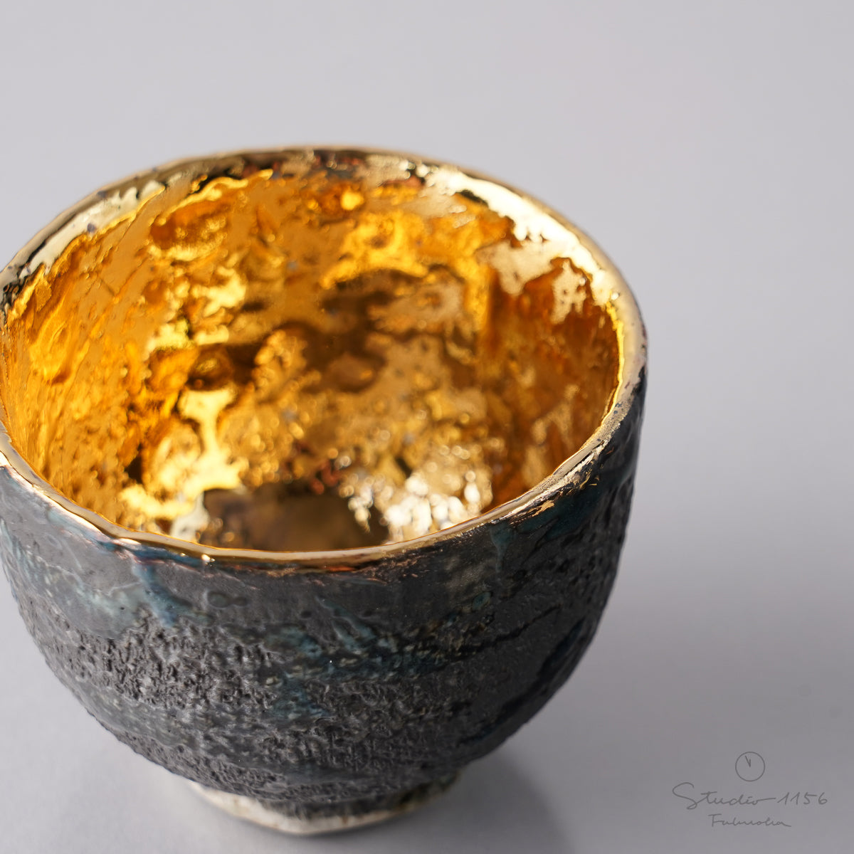 有田焼 手捻りぐい呑み 70ml Dorogama Studio1156