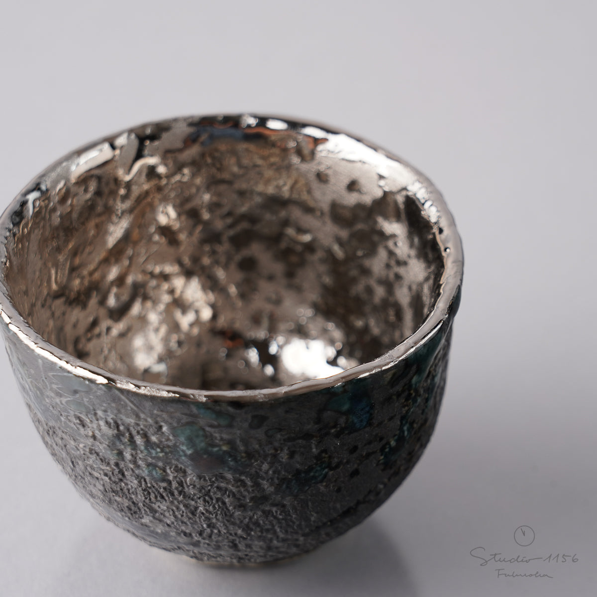 有田焼 手捻りぐい呑み 70ml Dorogama Studio1156