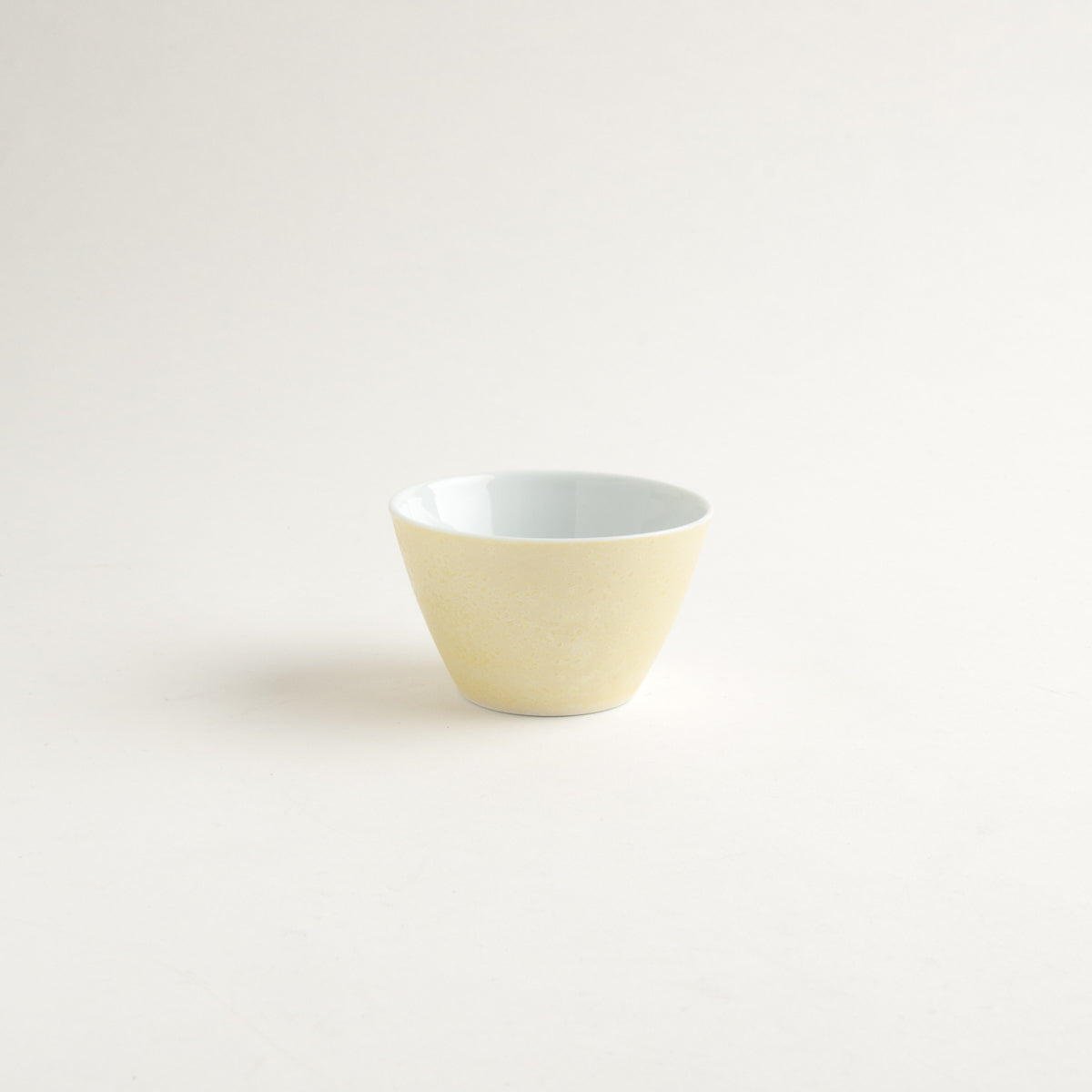 波佐見焼 ボウルカップ 7.5cm/100ml AHJ イエローパール ARITA HASAMI JAPAN Studio1156