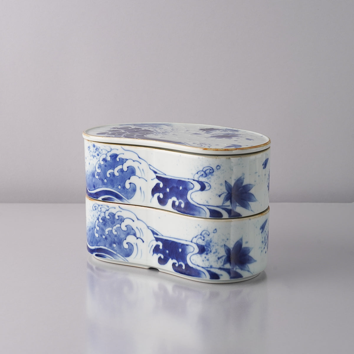 有田焼 染付 波濃春秋紋 繭型蓋物 20cm Fukusen Studio1156