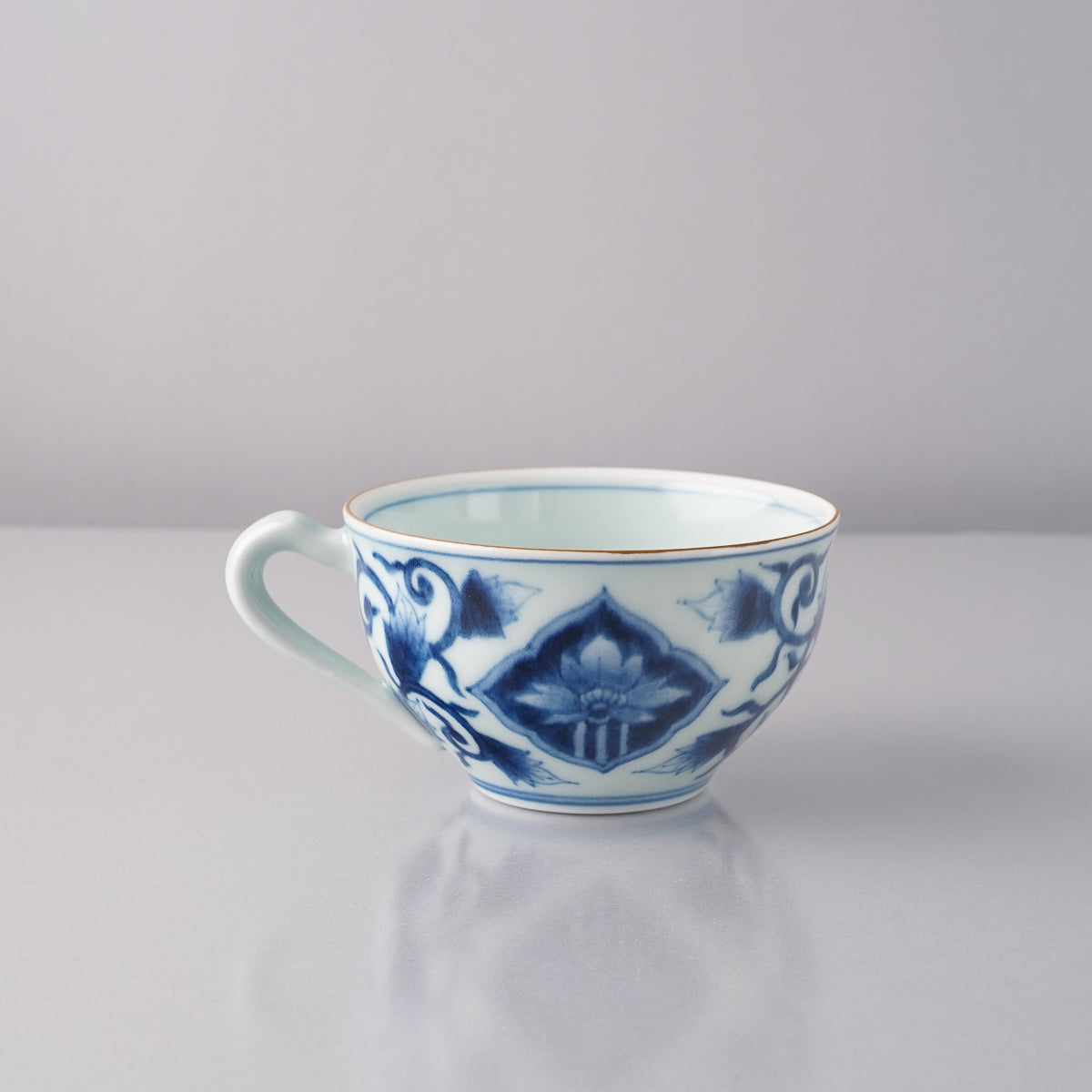 有田焼 古染付 木甲綾目唐草紋 コーヒー碗皿 200ml Housen Studio1156