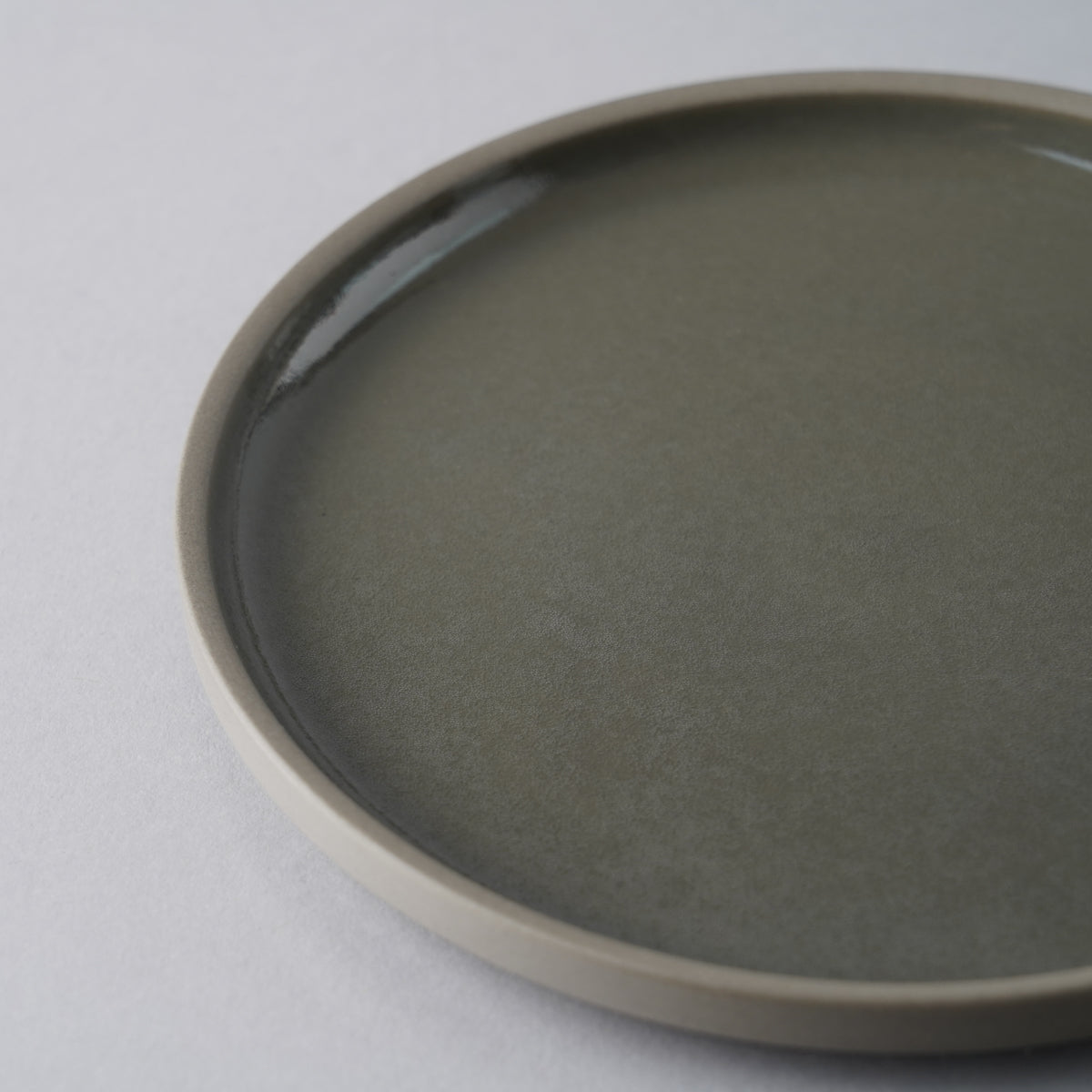波佐見焼 HASAMI PORCELAIN GREY プレート(S) 14.5cm HASAMI PORCELAIN Studio1156