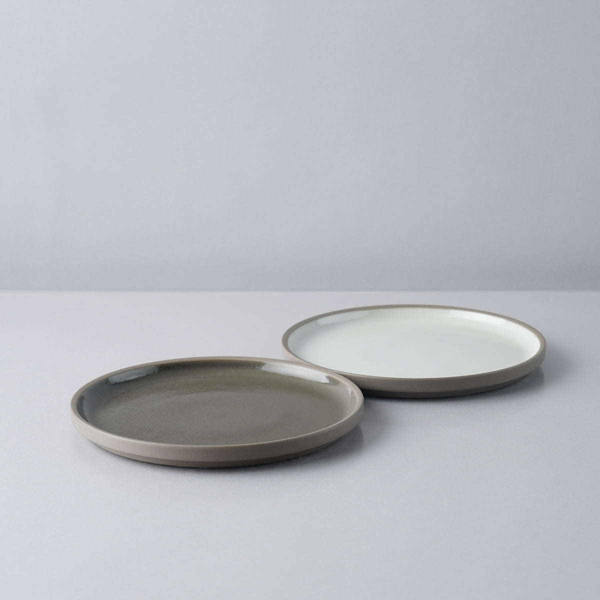 波佐見焼 HASAMI PORCELAIN GREY プレート(S) 14.5cm HASAMI PORCELAIN Studio1156