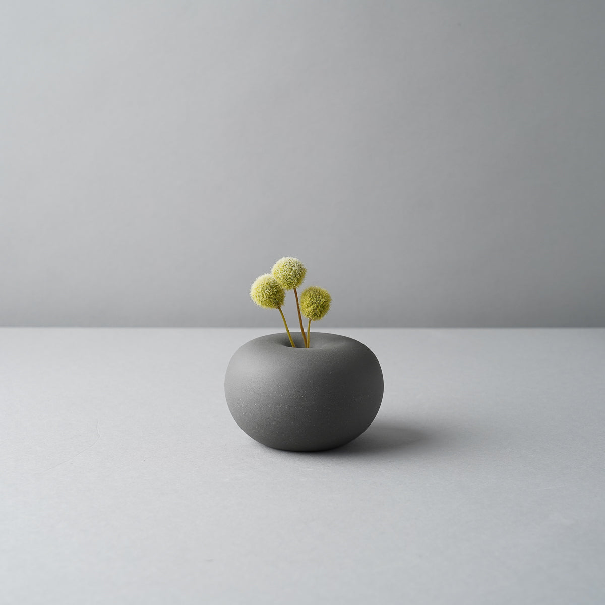 波佐見焼 Fruit Vase 一輪挿し 7.5cm Gray Ha’ Studio1156