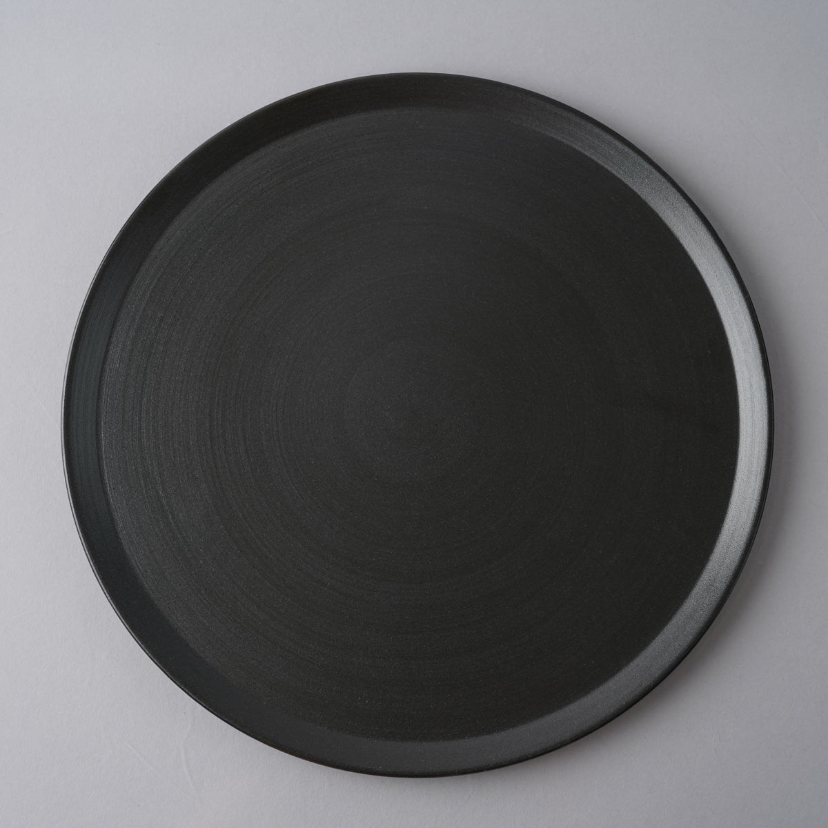波佐見焼 IREKO フラットプレート(L) 25cm シャビーブラック IREKO Studio1156