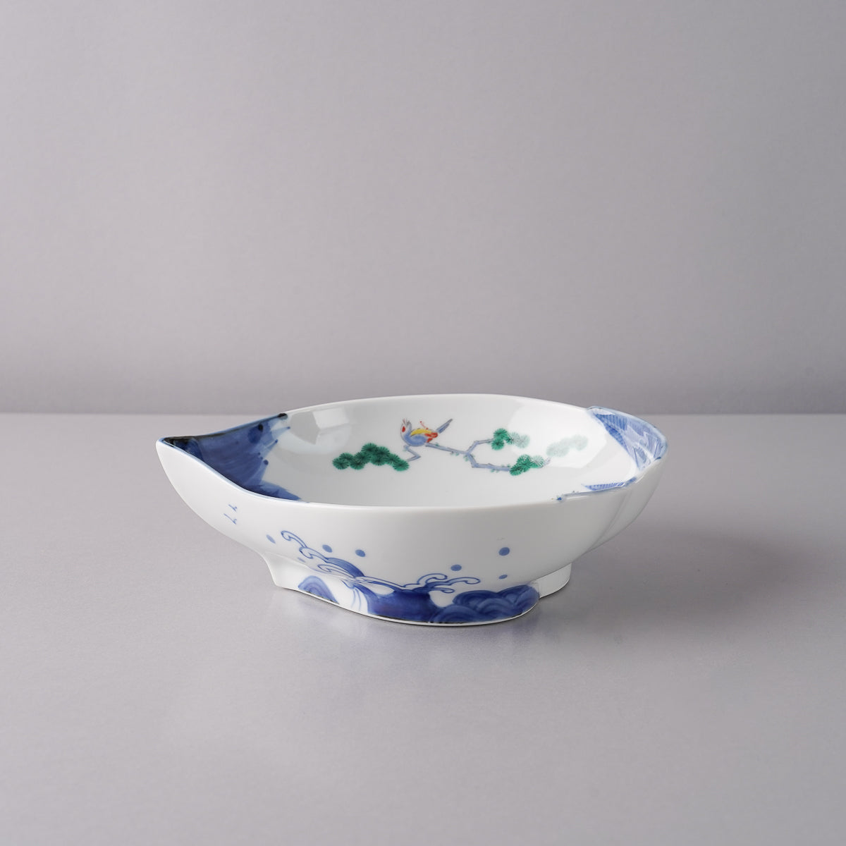 有田焼 錦松竹梅 桃型鉢 17cm Kouemon Studio1156