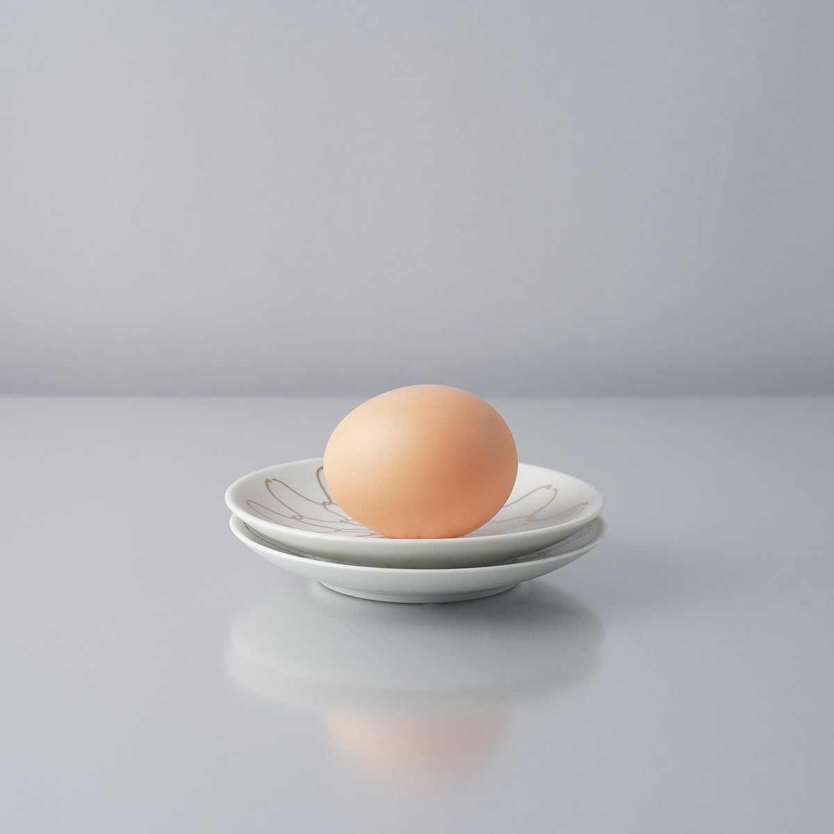 有田焼 網目金彩 白マット 豆皿 10.5cm Kouemon Studio1156