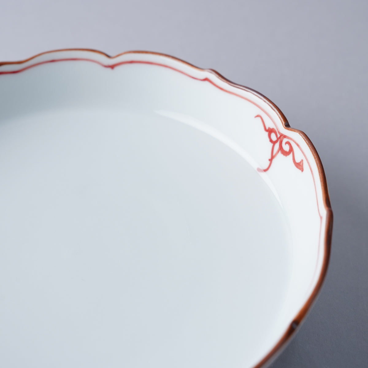 波佐見焼 瓔珞紋 桔梗渕立平皿 12.5cm Korin Studio1156