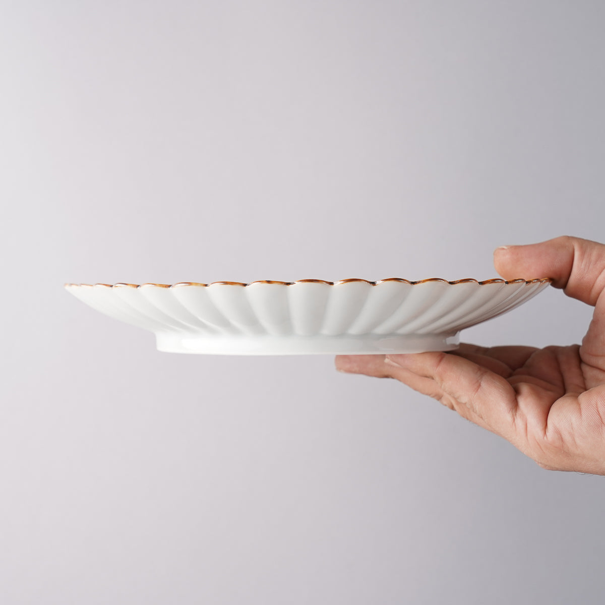 有田焼 白磁 菊花皿 21cm Kajiken Studio1156