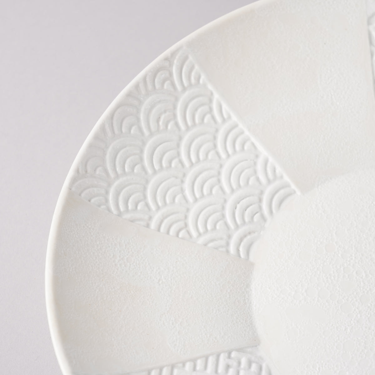 有田焼 浮彫深皿 27cm Kikoujin Studio1156