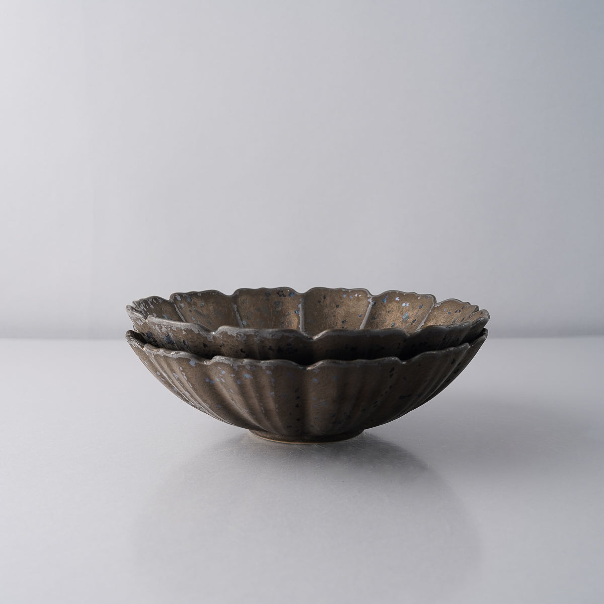 美濃焼 溶岩流 輪花向付 17cm Mino-ware Studio1156