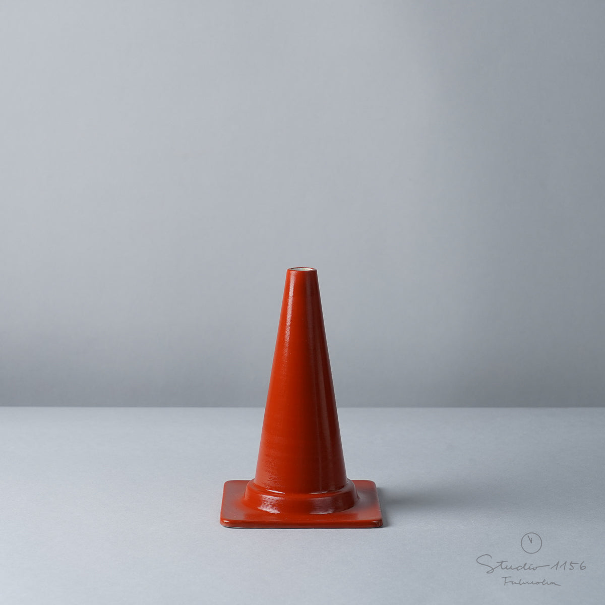 波佐見焼 CONE 一輪挿し 13cm レッド Maruhiro Studio1156