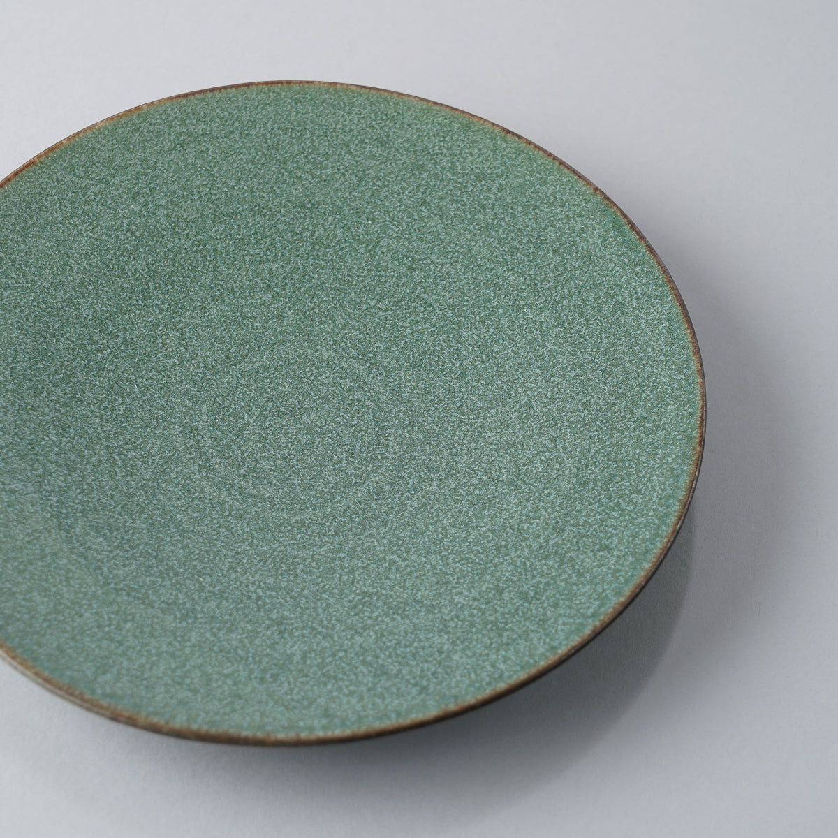 美濃焼 高台プレート 16cm Mino-ware Studio1156