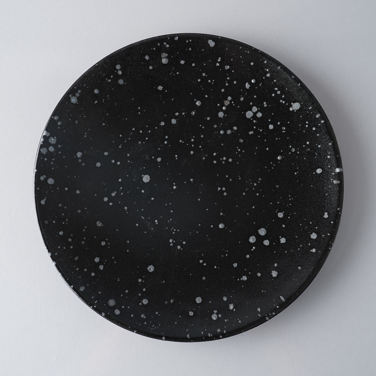 美濃焼 鉄華 ラウンドプレート(L) 25cm 黒 Mino-ware Studio1156