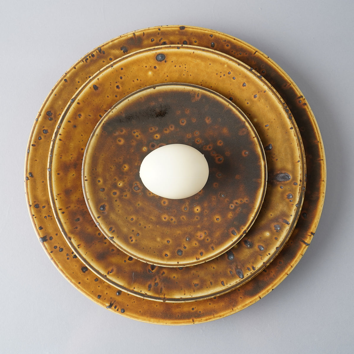 美濃焼 鉄華 ラウンドプレート(L) 25cm Mino-ware Studio1156