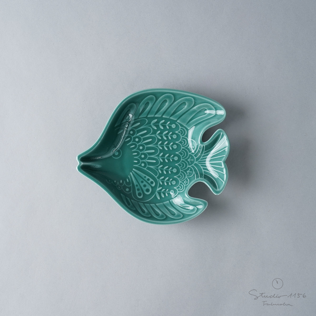 波佐見焼 アールシーボリ チョウチョウウオ科 小皿 12cm ピーコック natural69 Studio1156