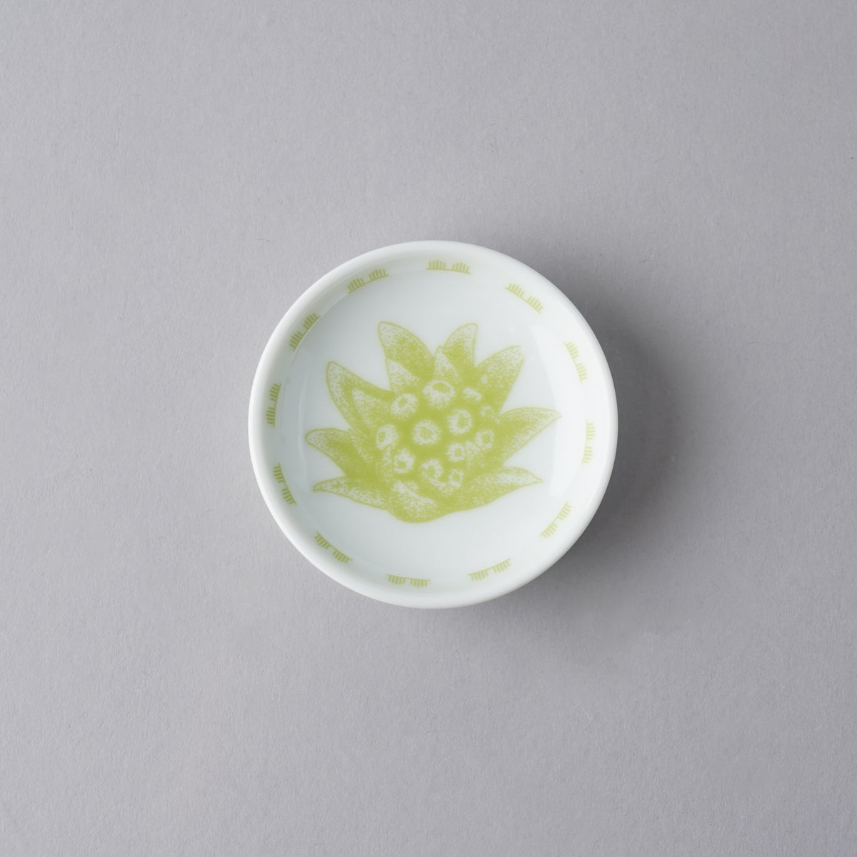 波佐見焼 ちょこさい 姫皿 豆皿 6cm ふきのとう natural69 Studio1156