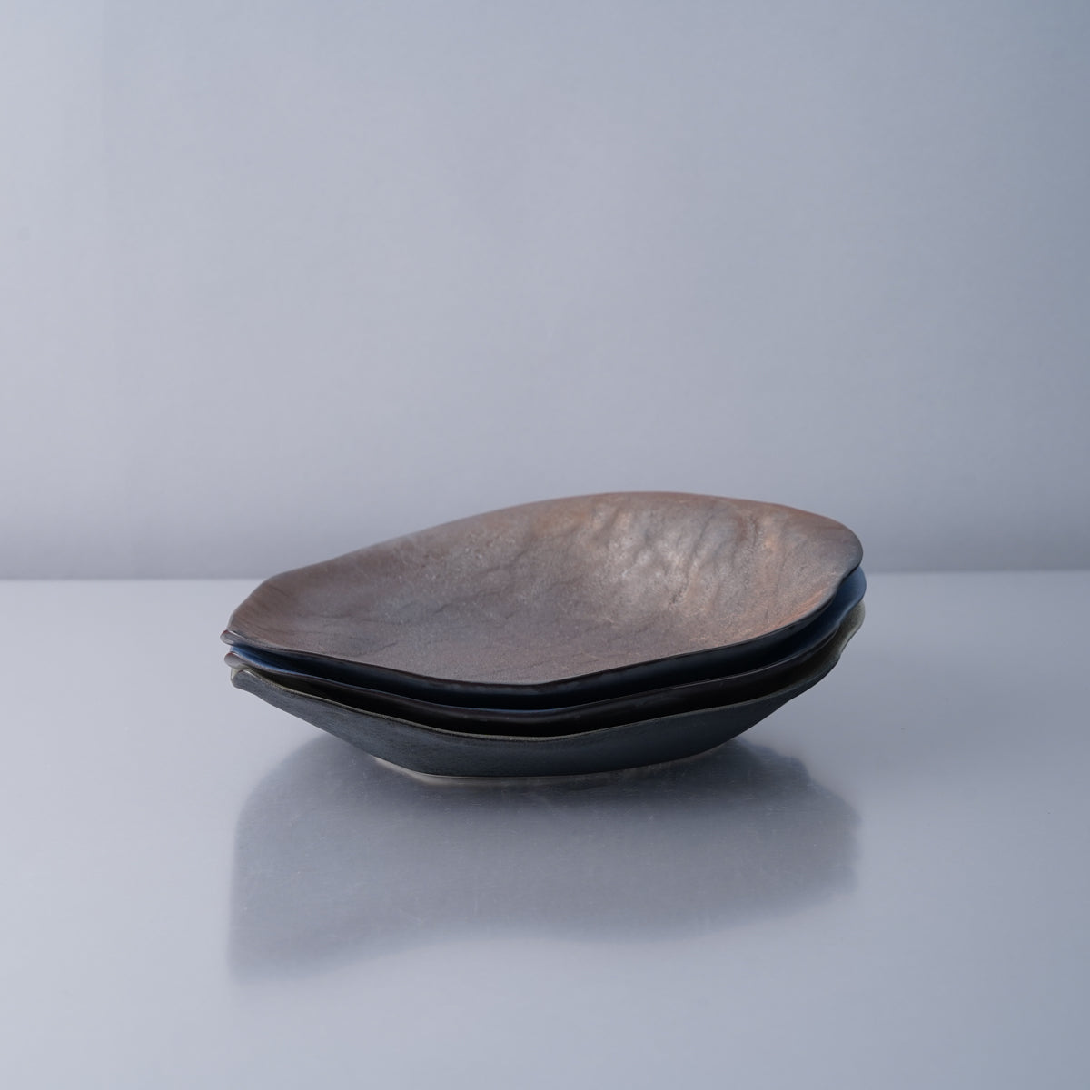 有田焼 薔薇の花びらプレート 23.5cm Riso Studio1156