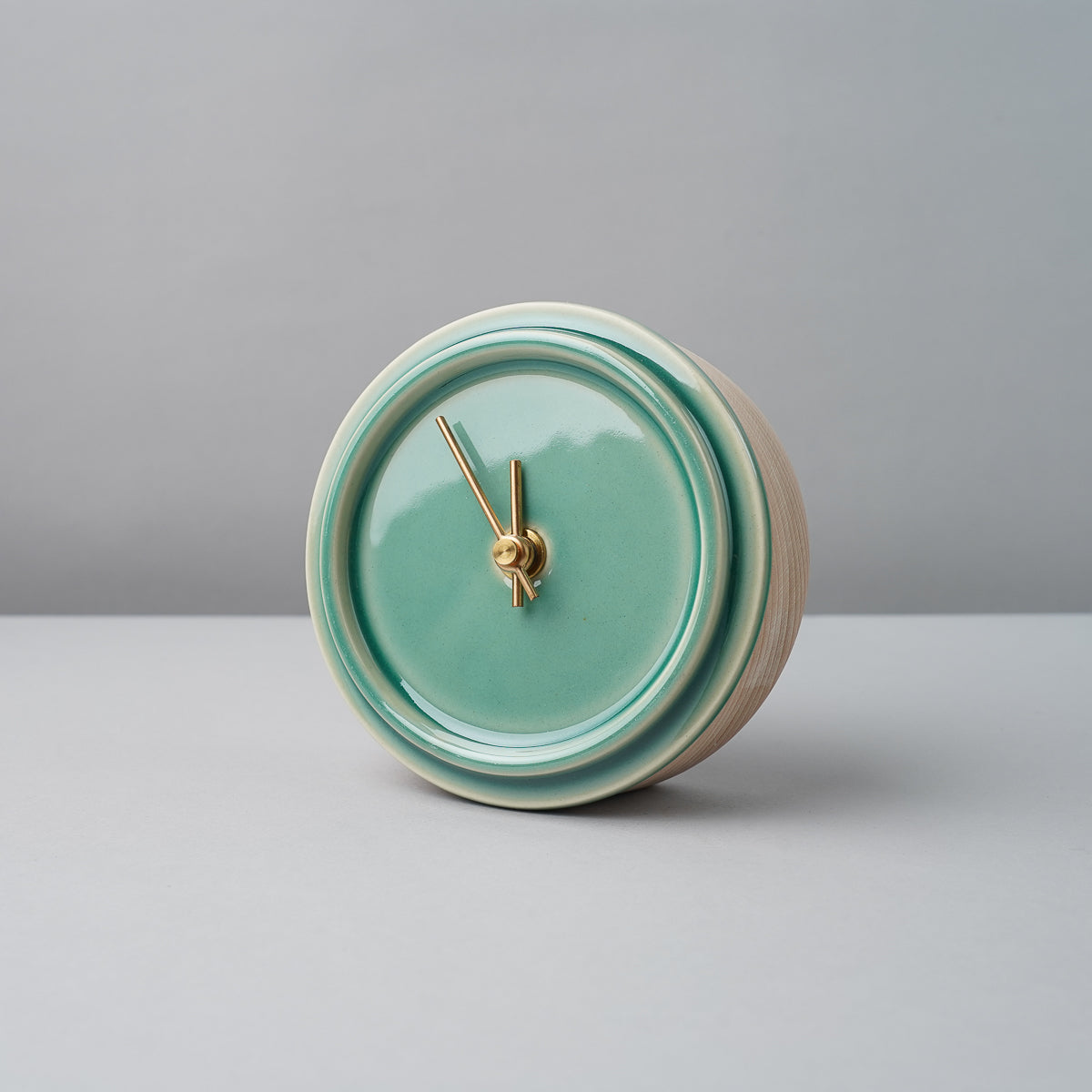 美濃焼 TILE WOOD CLOCK 陶器時計 置き時計 電池付 ペールグリーン(WP-13) SUGY Studio1156