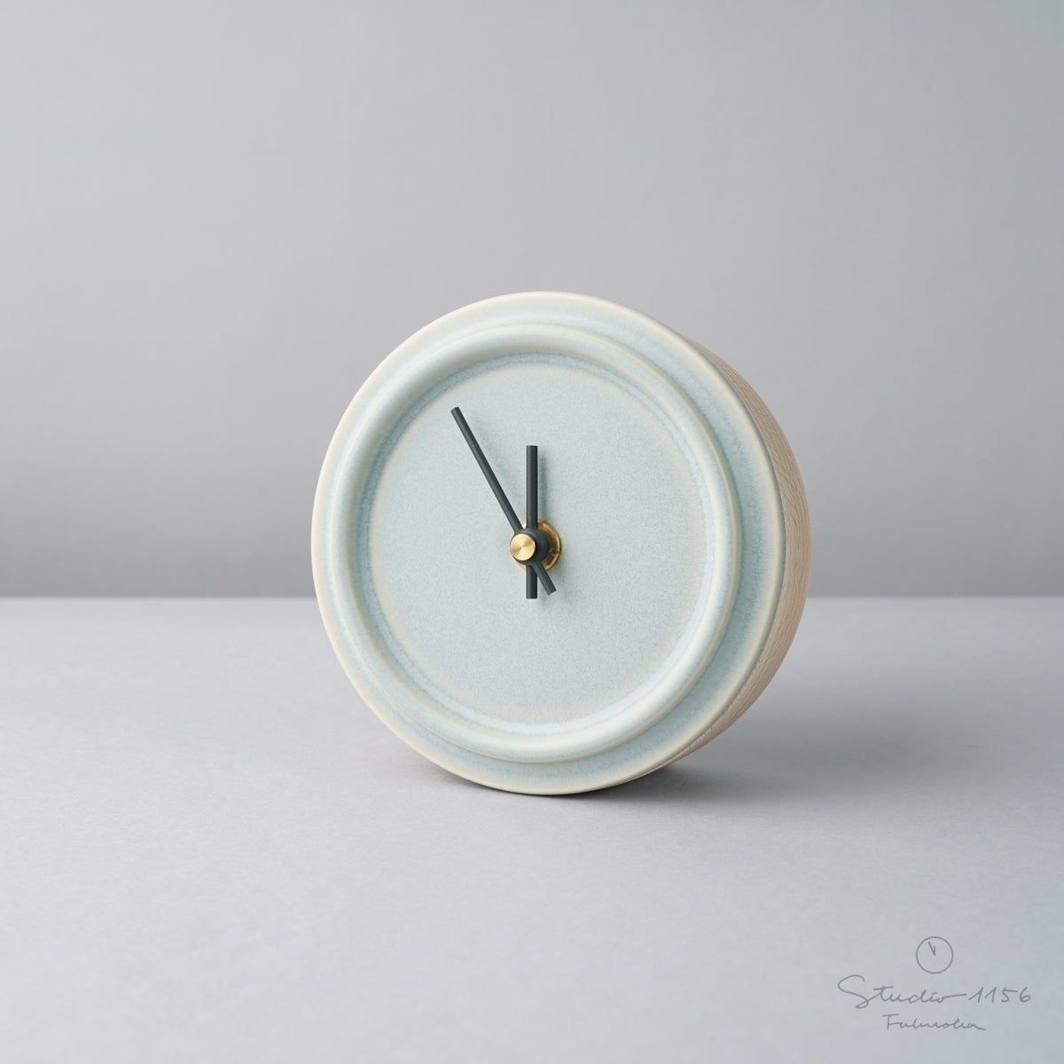 美濃焼 Baum 陶器時計 置き時計 電池付 スカイグレー(Baum-02) SUGY Studio1156