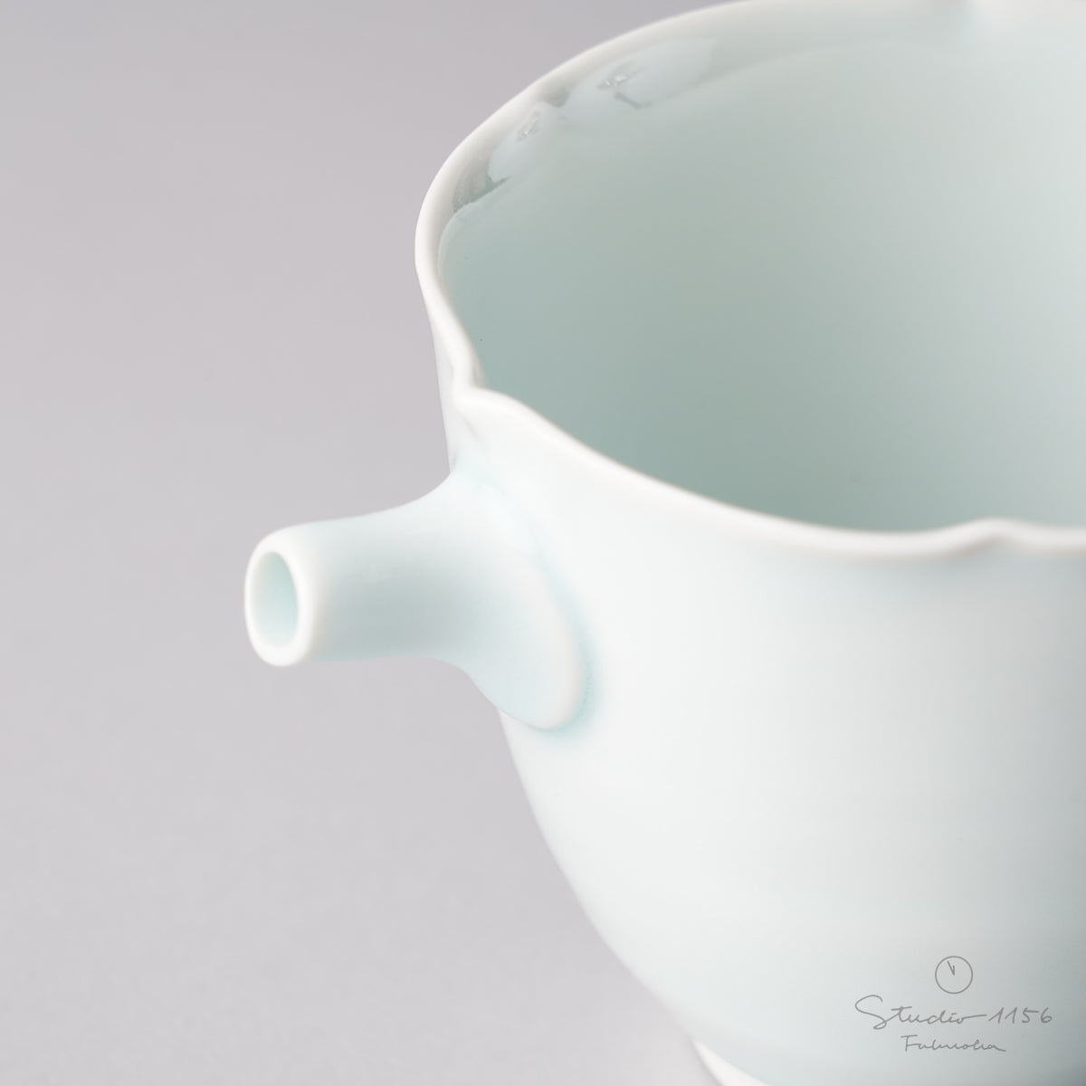 波佐見焼 青白磁 片口酒器とぐい呑み Koushun Studio1156