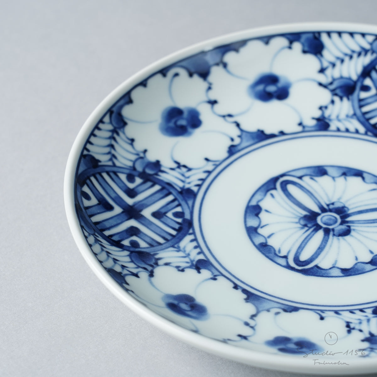 波佐見焼 染付 五寸丸皿 15cm Takayama Studio1156