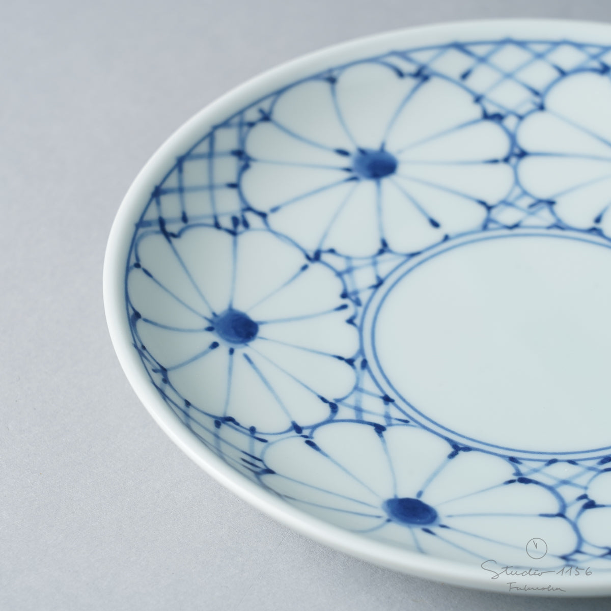 波佐見焼 染付 五寸丸皿 15cm Takayama Studio1156