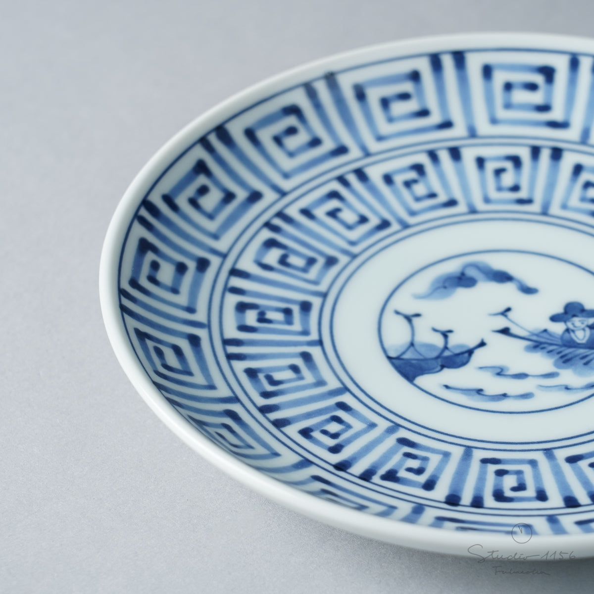 波佐見焼 染付 五寸丸皿 15cm Takayama Studio1156