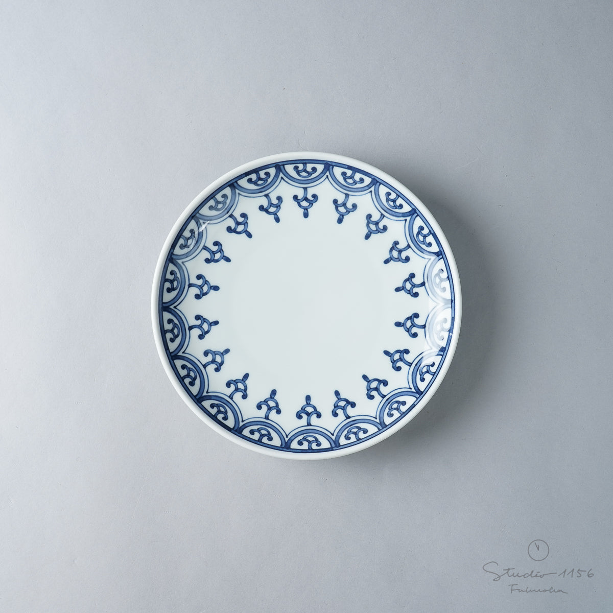 波佐見焼 染付 五寸丸皿 15cm 瓔珞紋 Takayama Studio1156