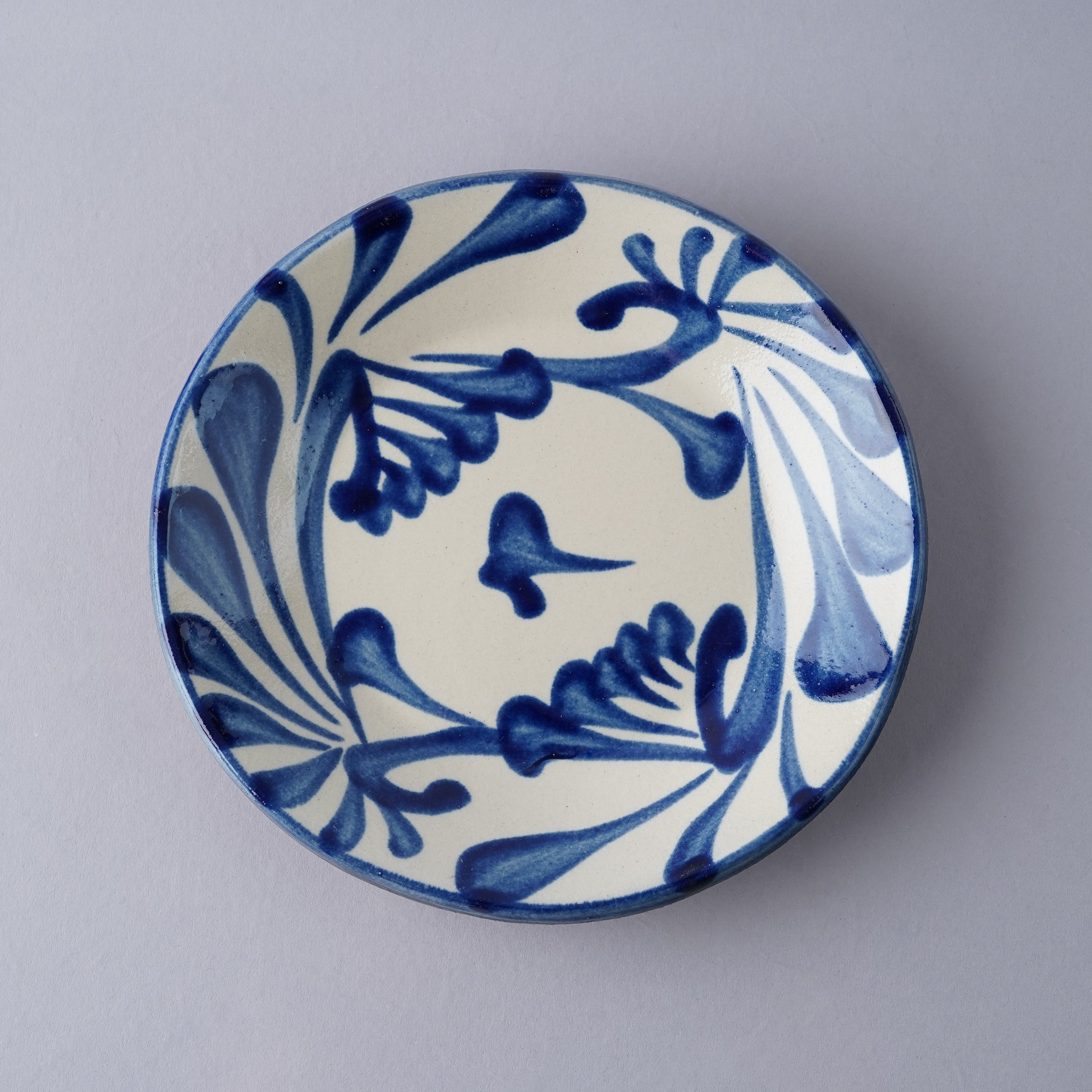 壺屋焼 やちむん 唐草 五寸皿 15.5cm 呉須唐草 Toushin Studio1156