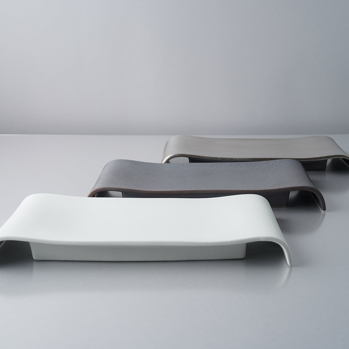 有田焼 ブリッジプレート 27.5cm Zuiho Studio1156