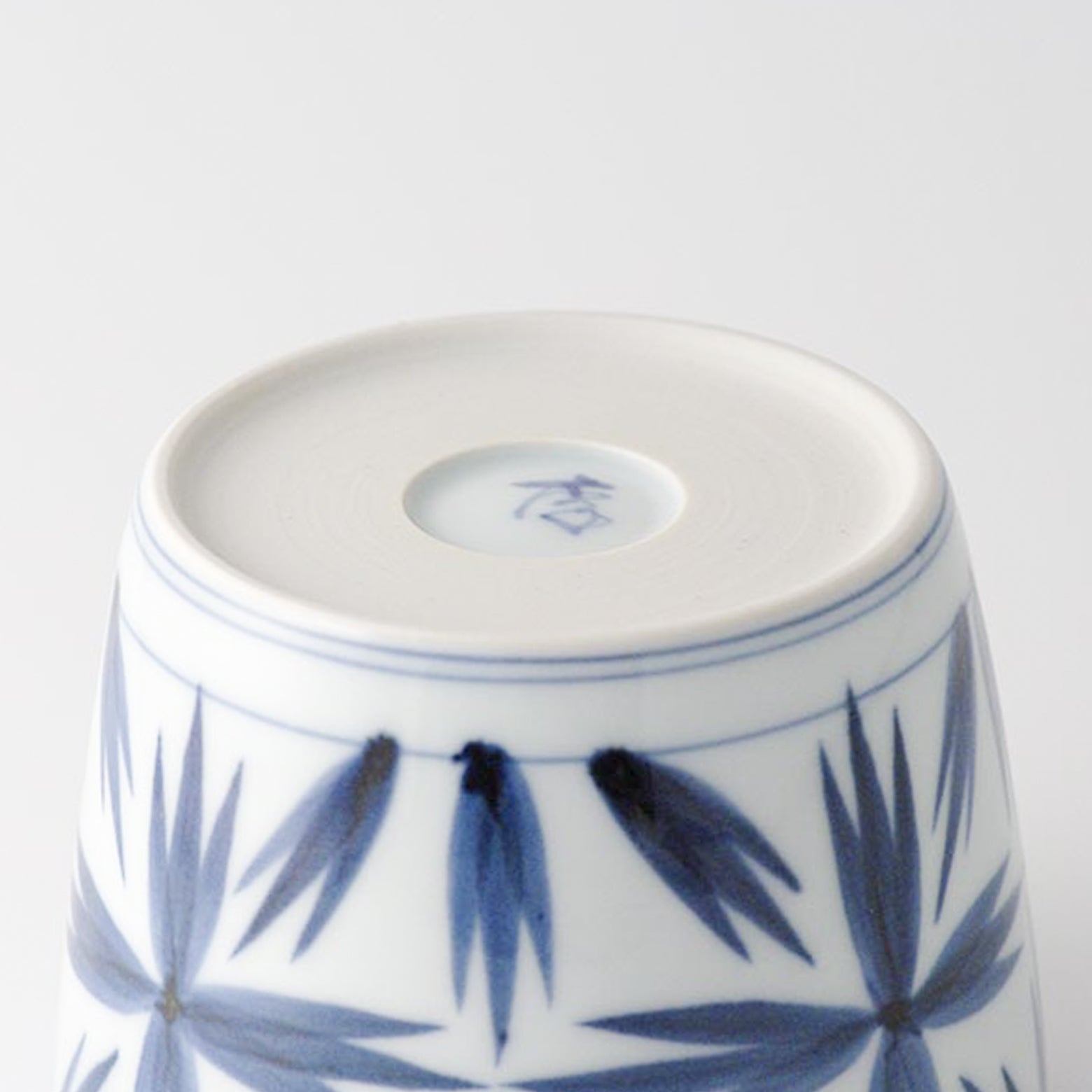 有田焼 染付 撫子文 そば猪口(大) 220ml Riso Studio1156