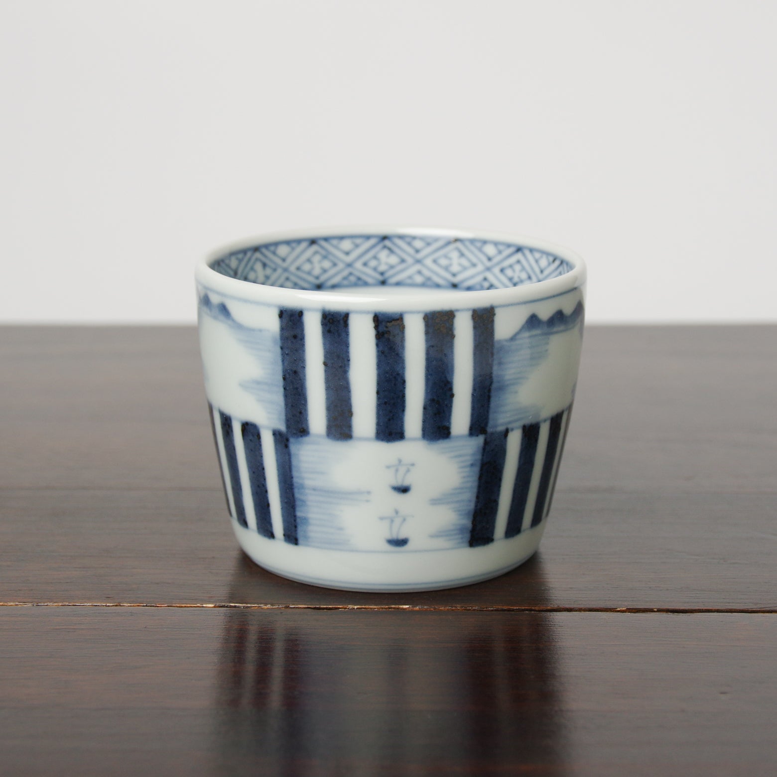 有田焼 染付 市松山水文 そば猪口(大) 220ml Riso Studio1156