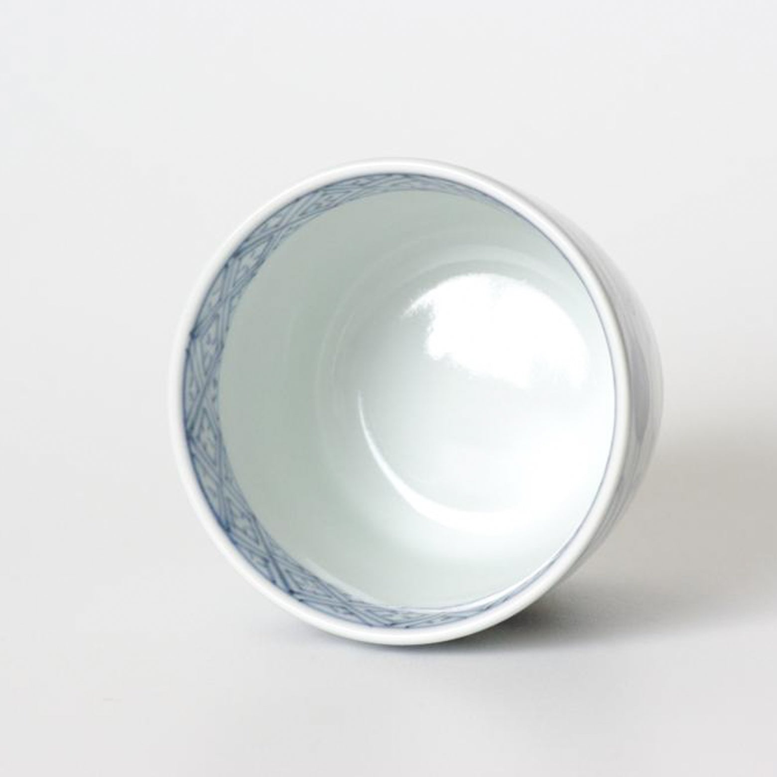 有田焼 染付丸繋ぎ紋 そば猪口(大) 220ml Riso Studio1156