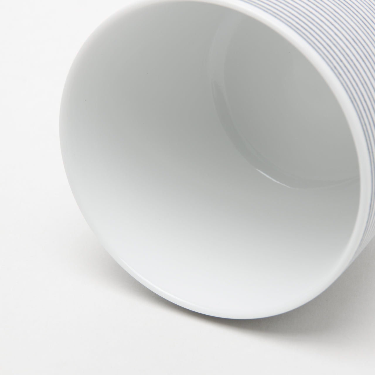 有田焼 外黒呉須象嵌そば猪口(大)内白 220ml Riso Studio1156