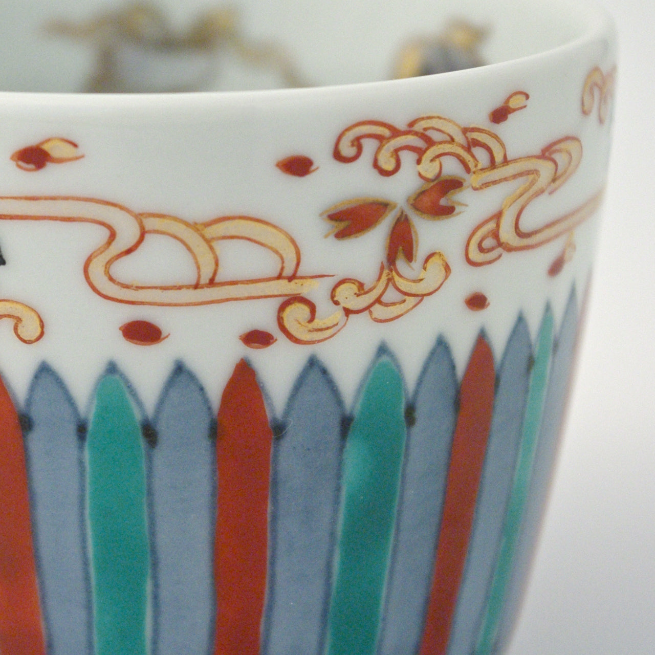 有田焼 色絵 桜剣先文 そば猪口(大) 220ml Riso Studio1156