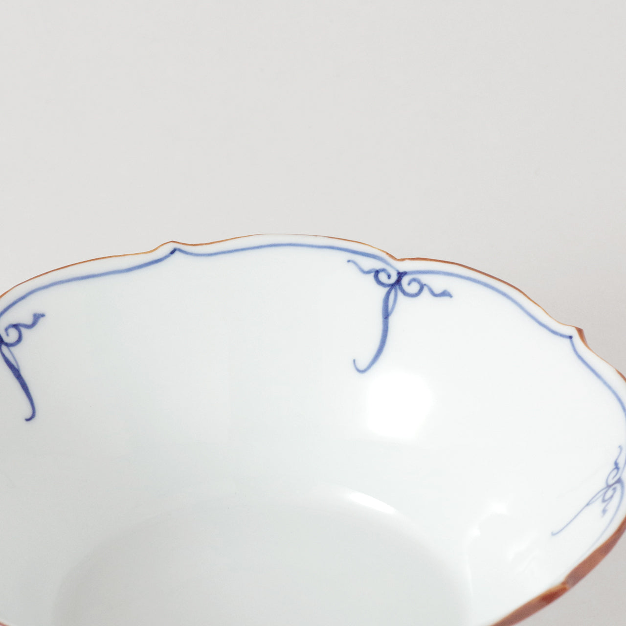 波佐見焼 平鉢 瓔珞紋(染付) 15cm Korin Studio1156