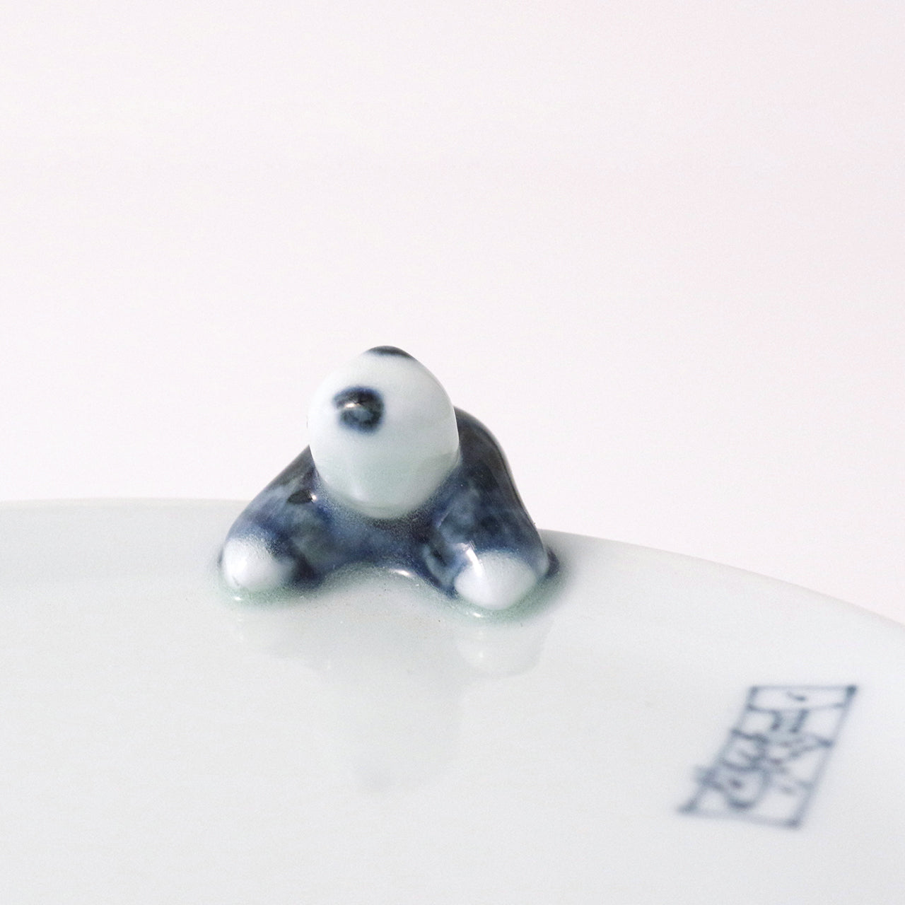 波佐見焼 染付 高山寺三閑人 五々皿 17.5cm Korin Studio1156