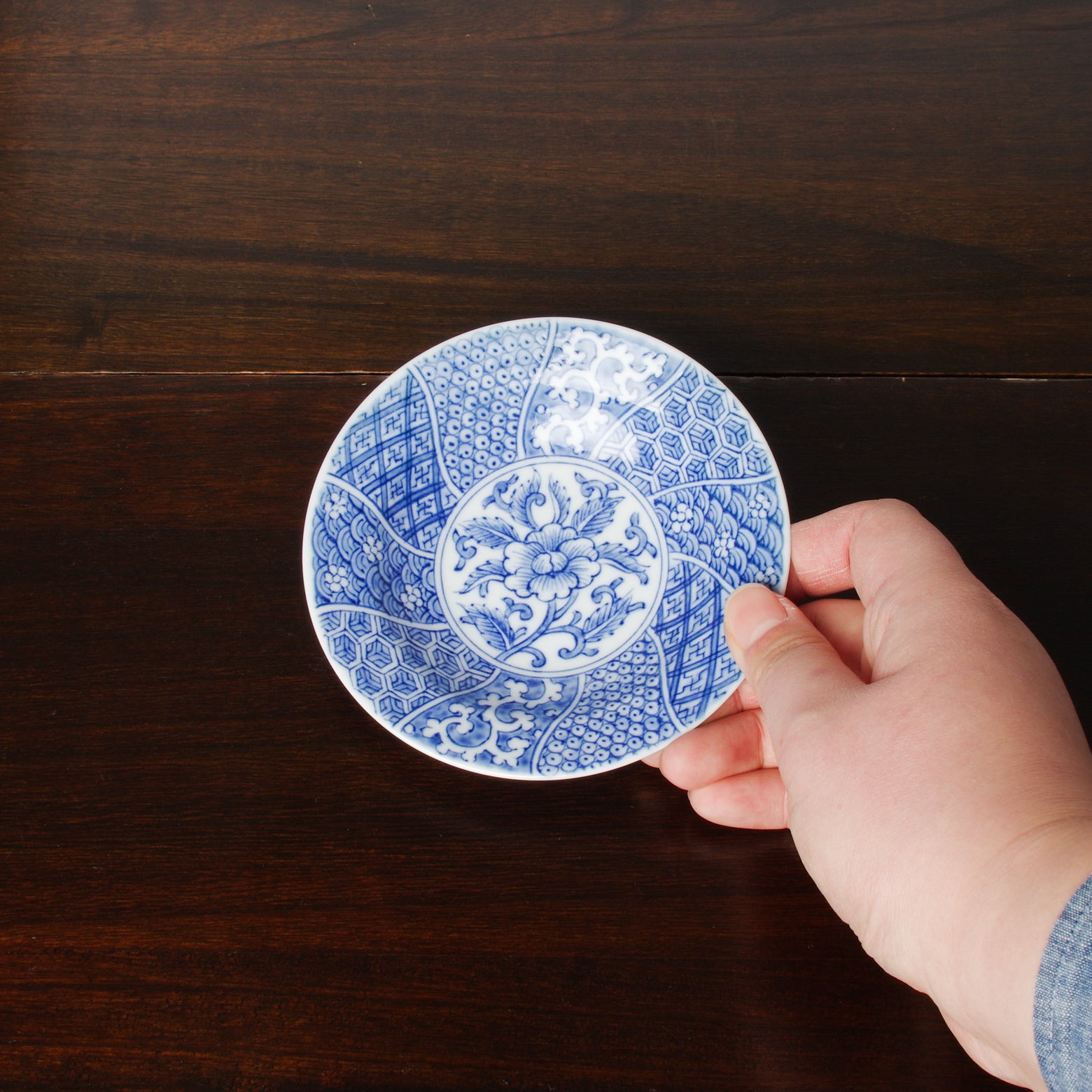 有田焼 染付草花祥瑞 四寸小皿 12cm Kouraku Studio1156