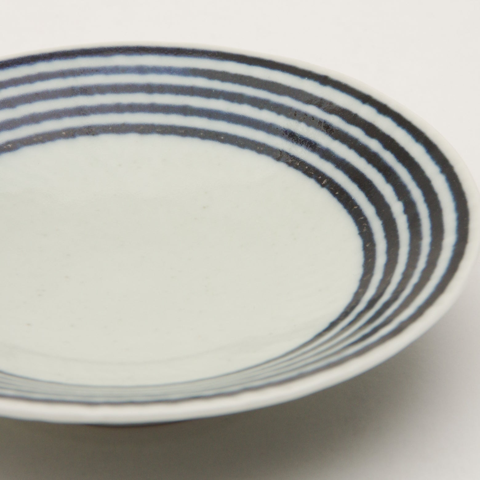 波佐見焼 藍駒 小皿(5本線) 11cm Wazan Studio1156