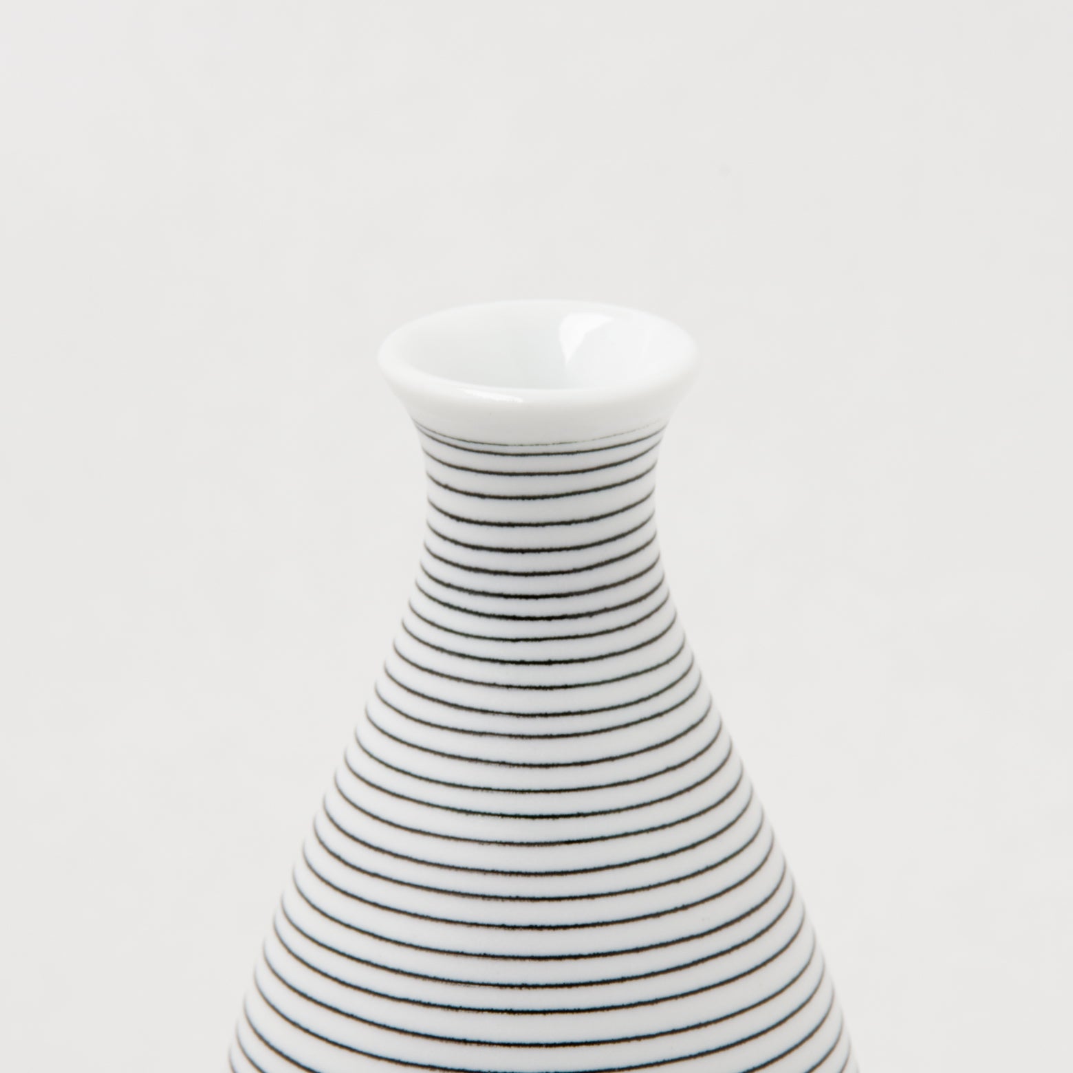 有田焼 黒呉須象嵌 1合徳利 190ml Riso Studio1156