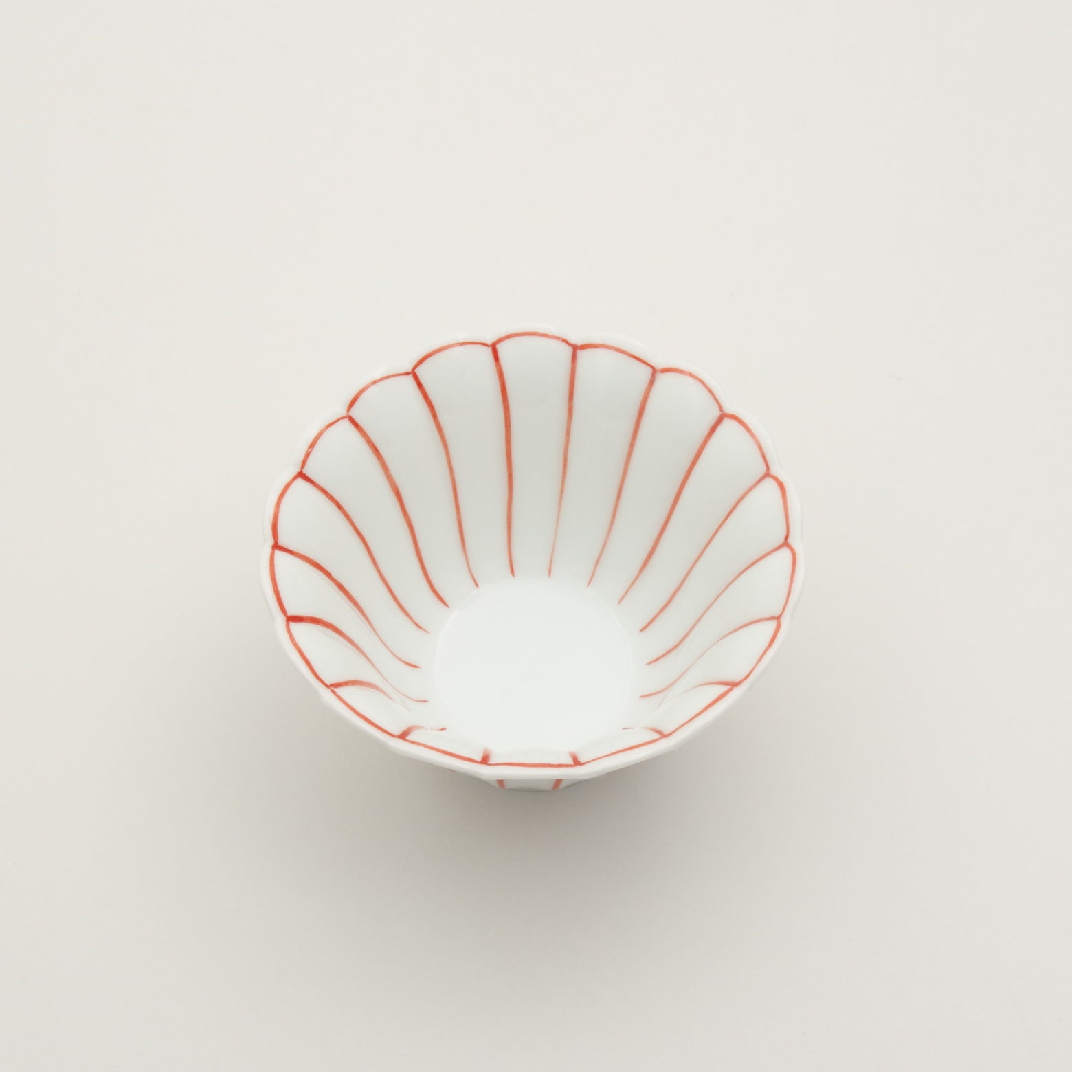 有田焼 薄渕 菊割小鉢(大/赤) 10.8cm Ojiyama Studio1156