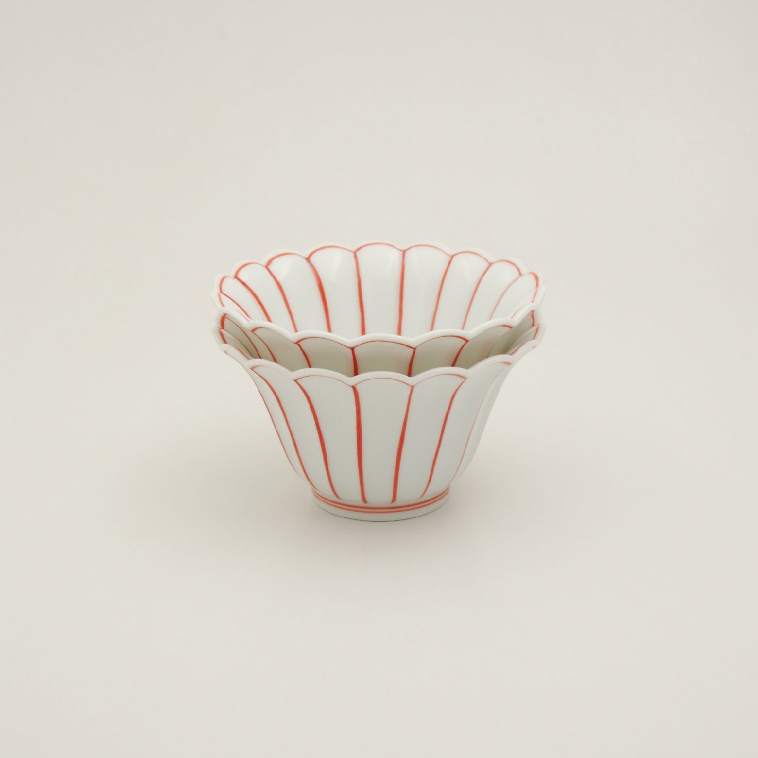 有田焼 薄渕 菊割小鉢(大/赤) 10.8cm Ojiyama Studio1156