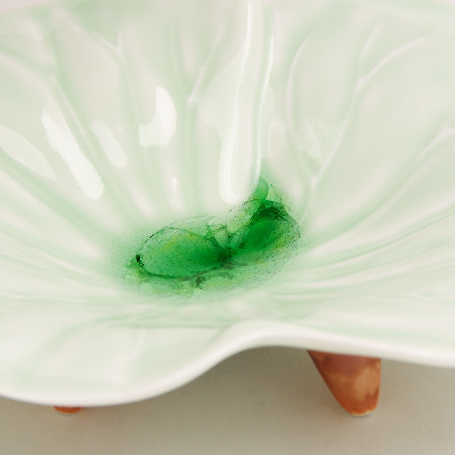 波佐見焼 ヒワ ビードロたまり フキの葉皿 18cm Korin Studio1156