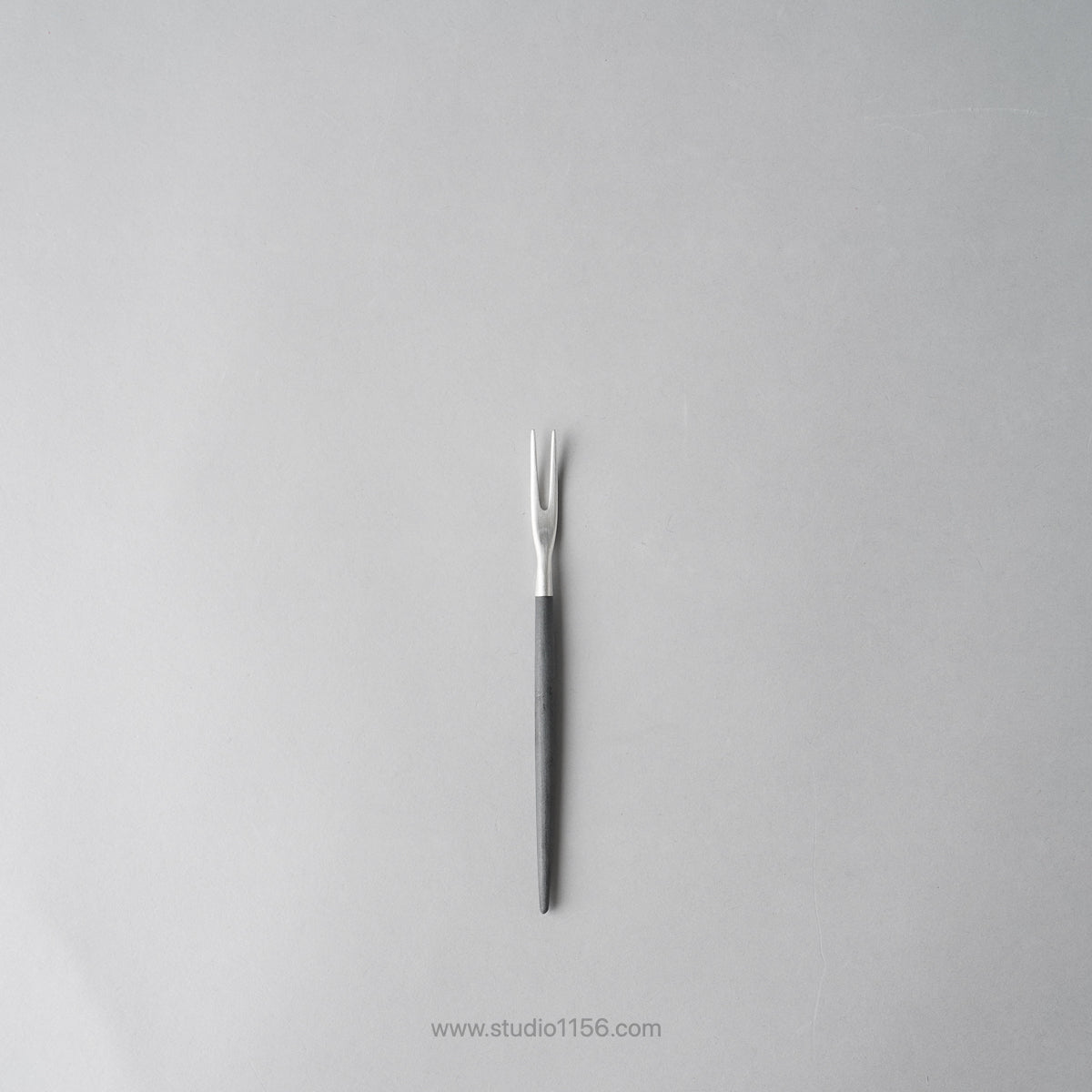 Cutipol GOA / クチポール ゴア (シルバー×ブラック) フルーツフォーク Cutipol Studio1156