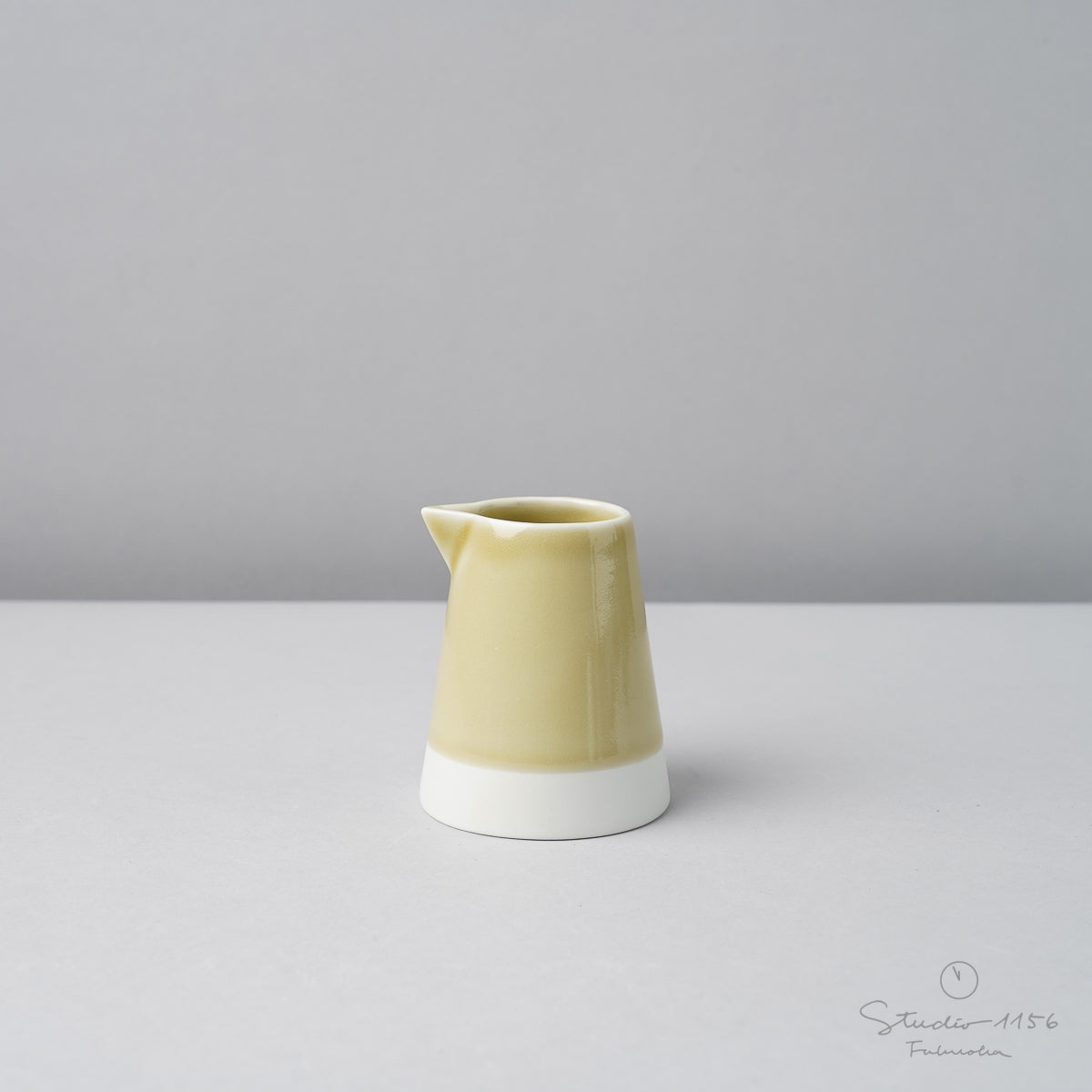 波佐見焼 es creamer (M) ミルクピッチャー 75ml 黄磁釉 essence Studio1156