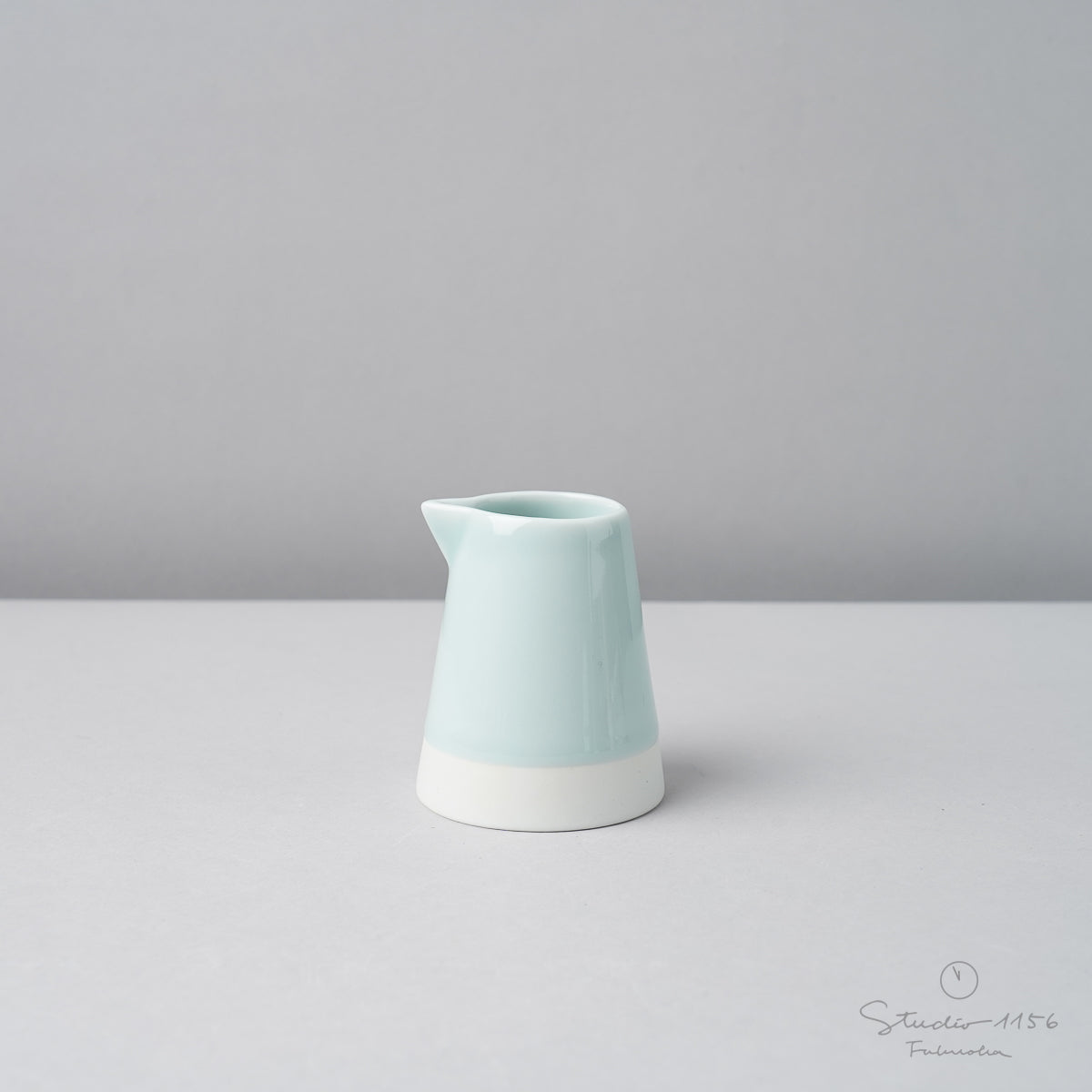 波佐見焼 es creamer (M) ミルクピッチャー 75ml 青磁釉 essence Studio1156